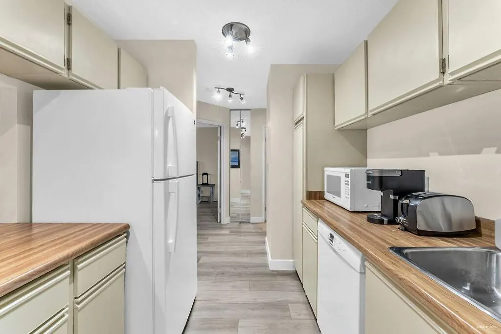 Apartment Beautiful City Two Beds Suite With Free Parking Vancouver