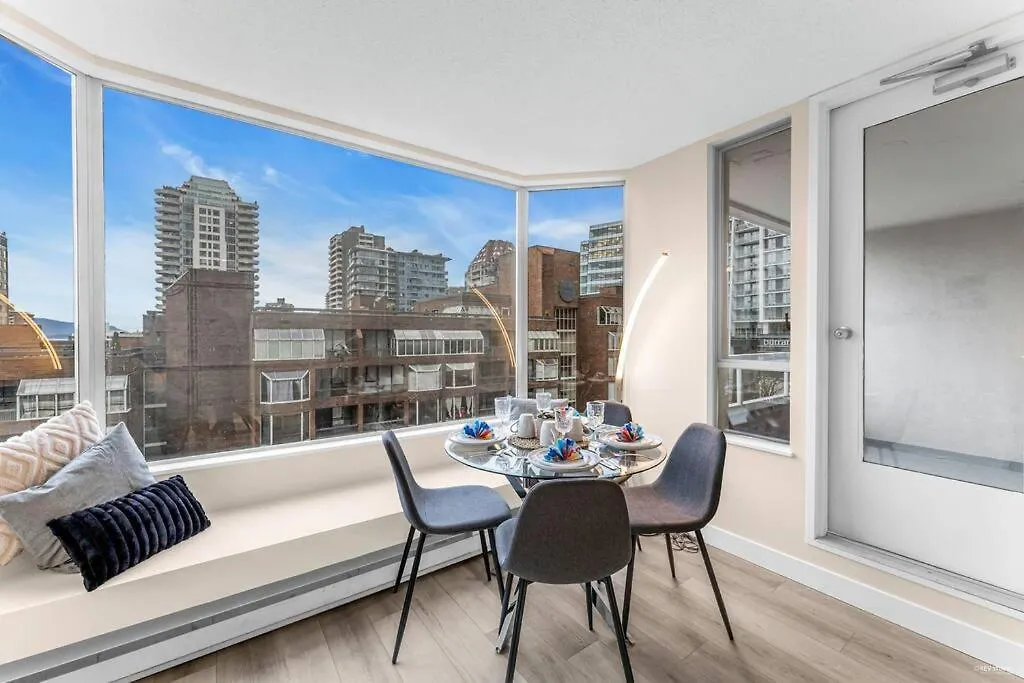 Beautiful City Two Beds Suite With Free Parking Vancouver 0*,